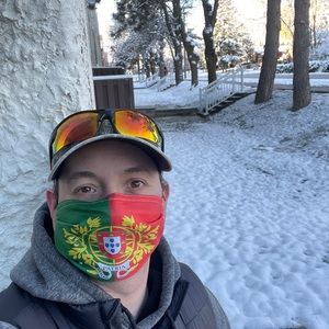 Meet your Posher, Johnathan